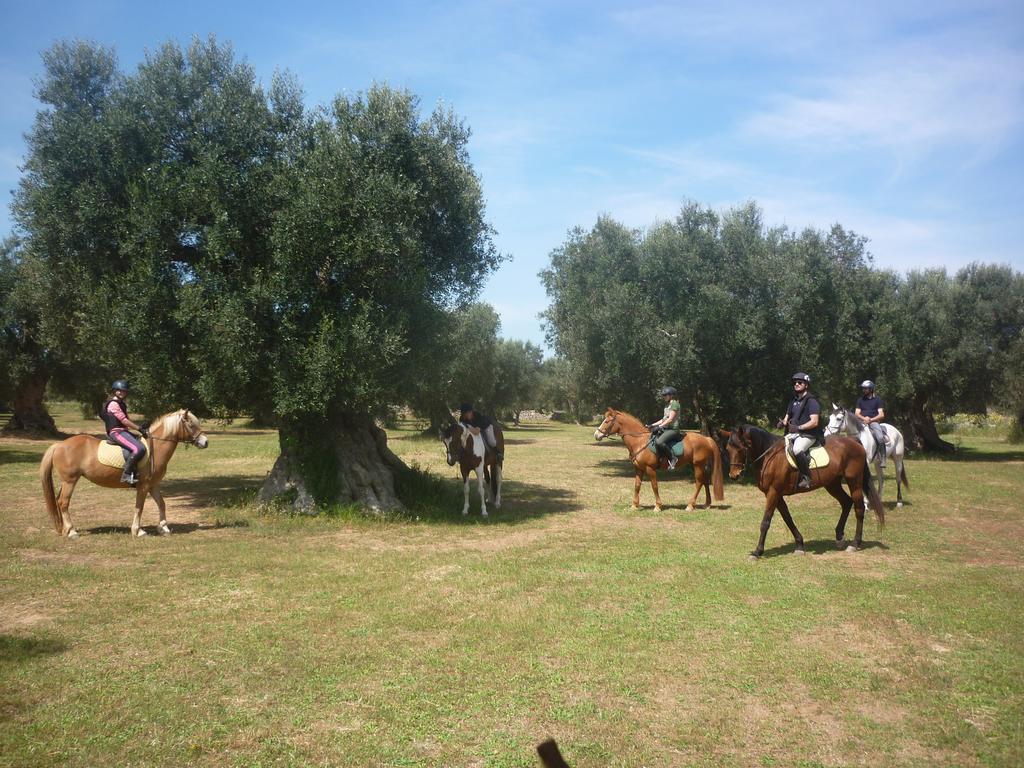 Masseria Li Campi Cavallino di Lecce Exterior photo